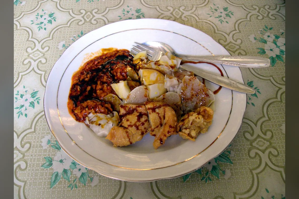 Dimsum Siumay, siomay ayam kukus di Tujuh Legenda Kopitiam