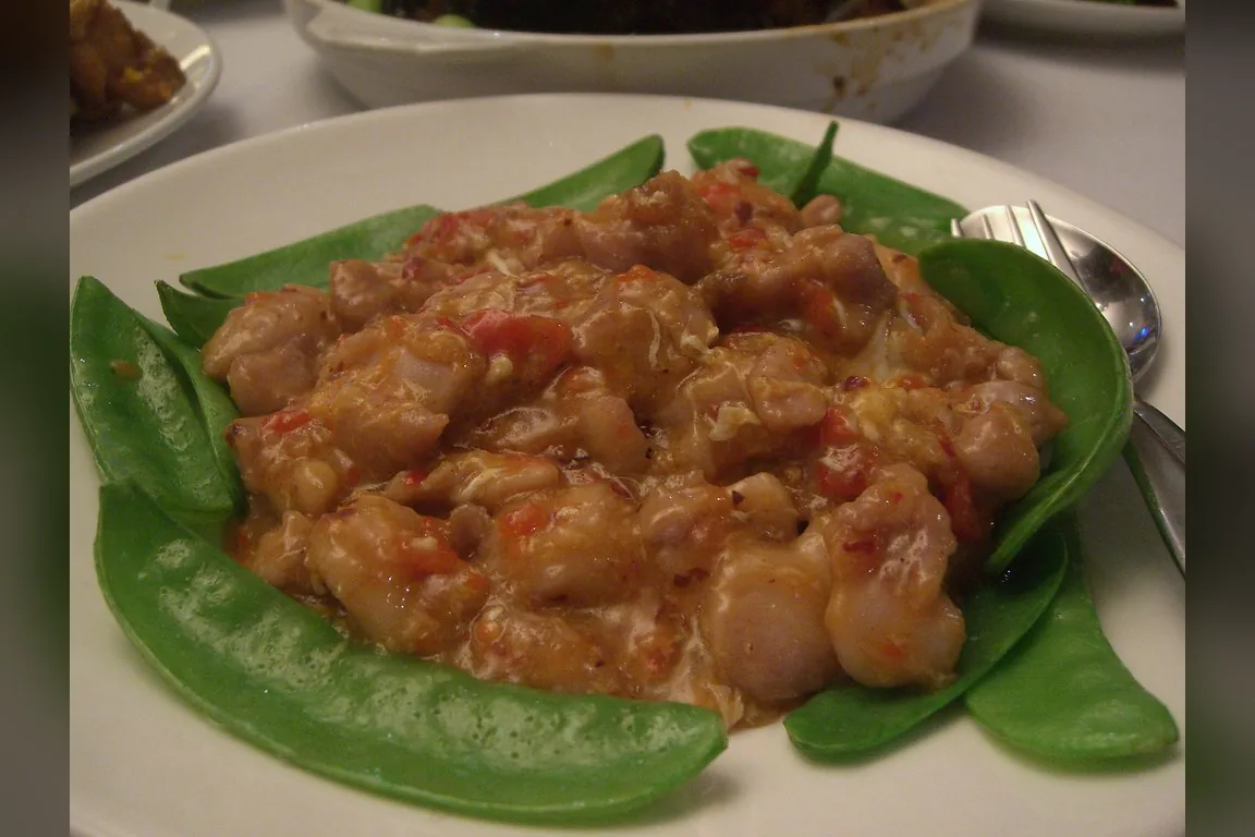 Kuliner halal Harapan Indah Bekasi