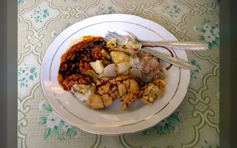 Dimsum Siumay Rp 15.000: Siomay Ayam Kukus di Kopitiam Bekasi