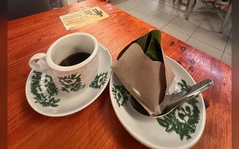 Kopi Butter Wangi Mentega, Kopi Hitam di Kopitiam Bekasi